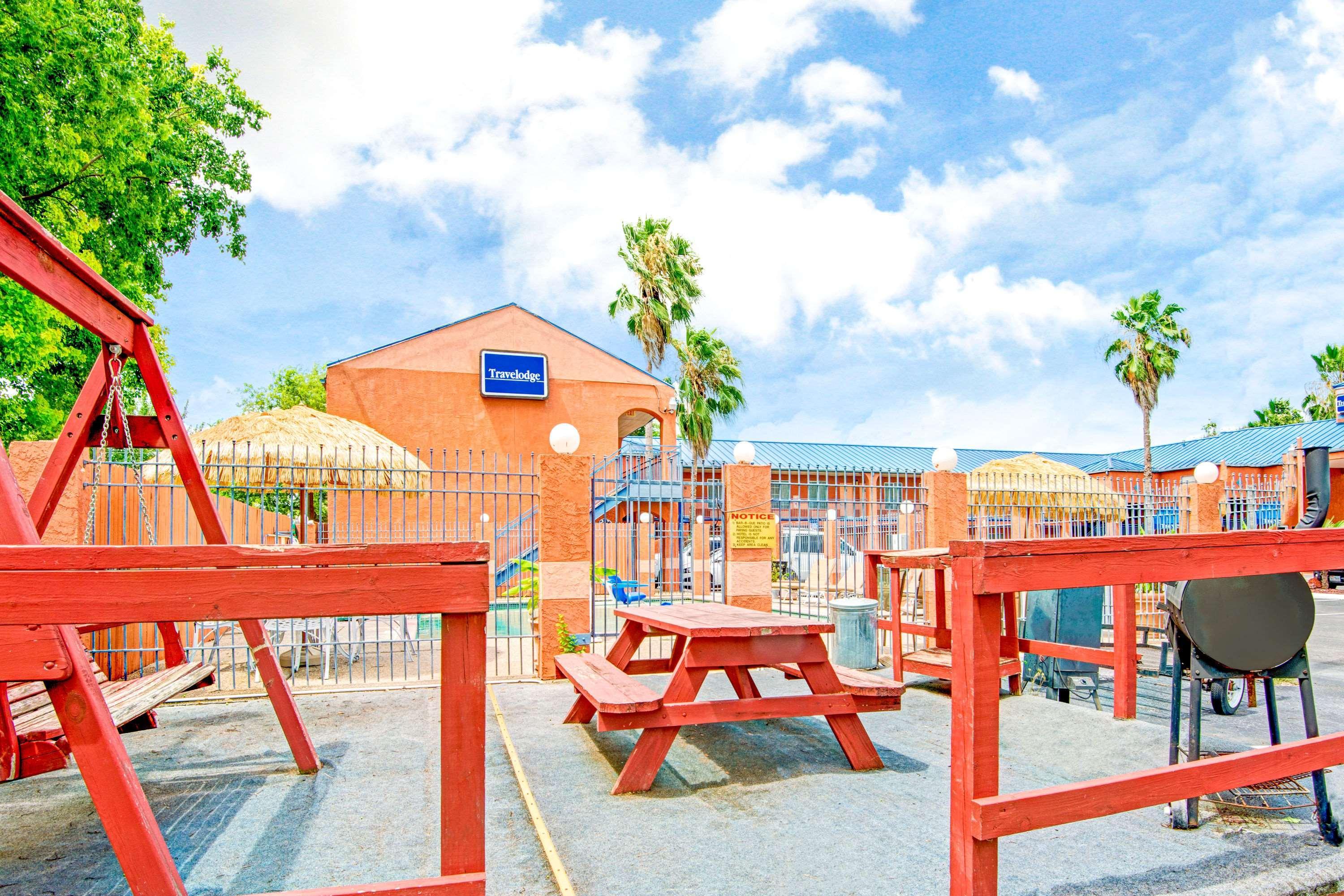 Econo Lodge Inn & Suites Near Lackland Afb San Antonio Exteriör bild