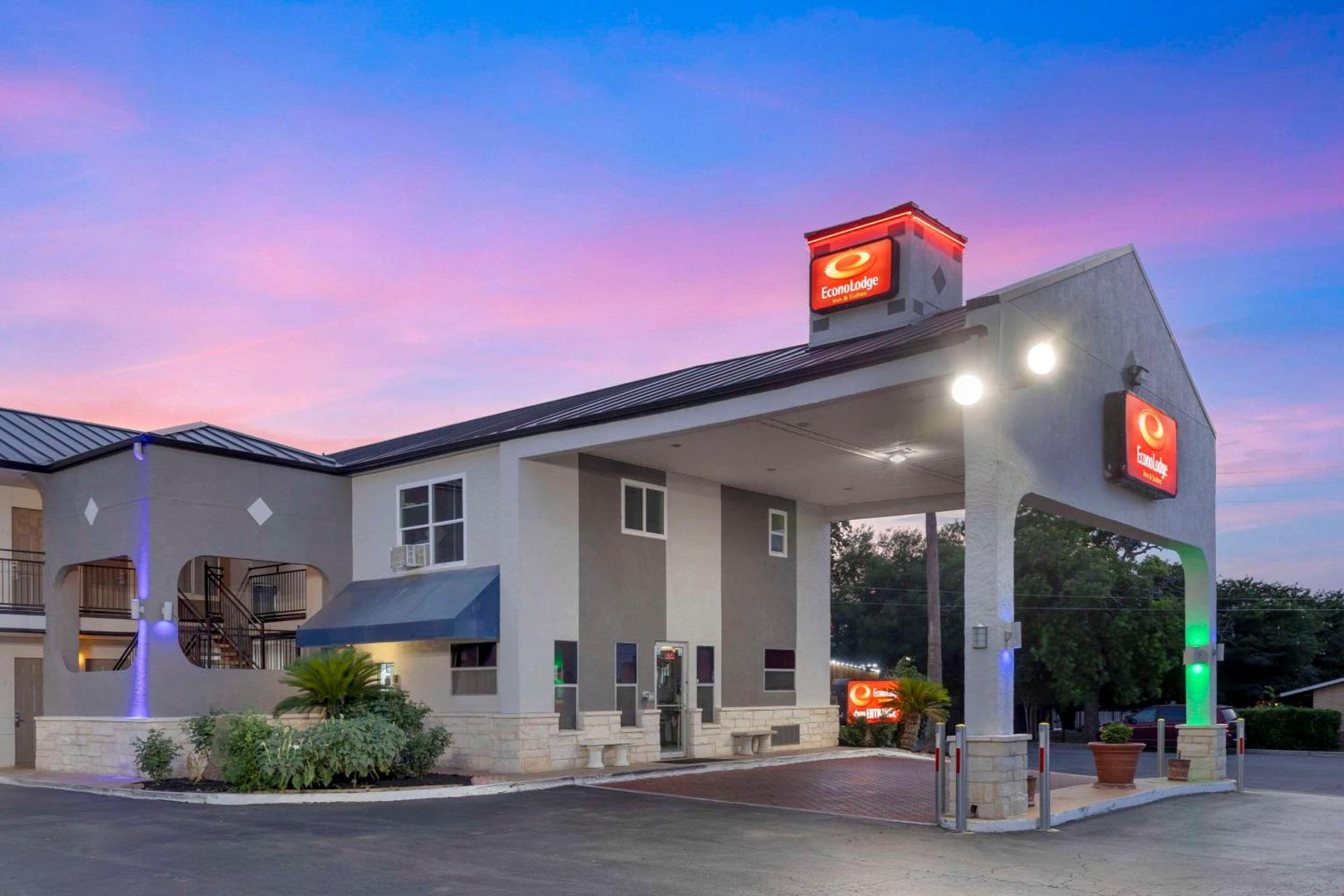 Econo Lodge Inn & Suites Near Lackland Afb San Antonio Exteriör bild