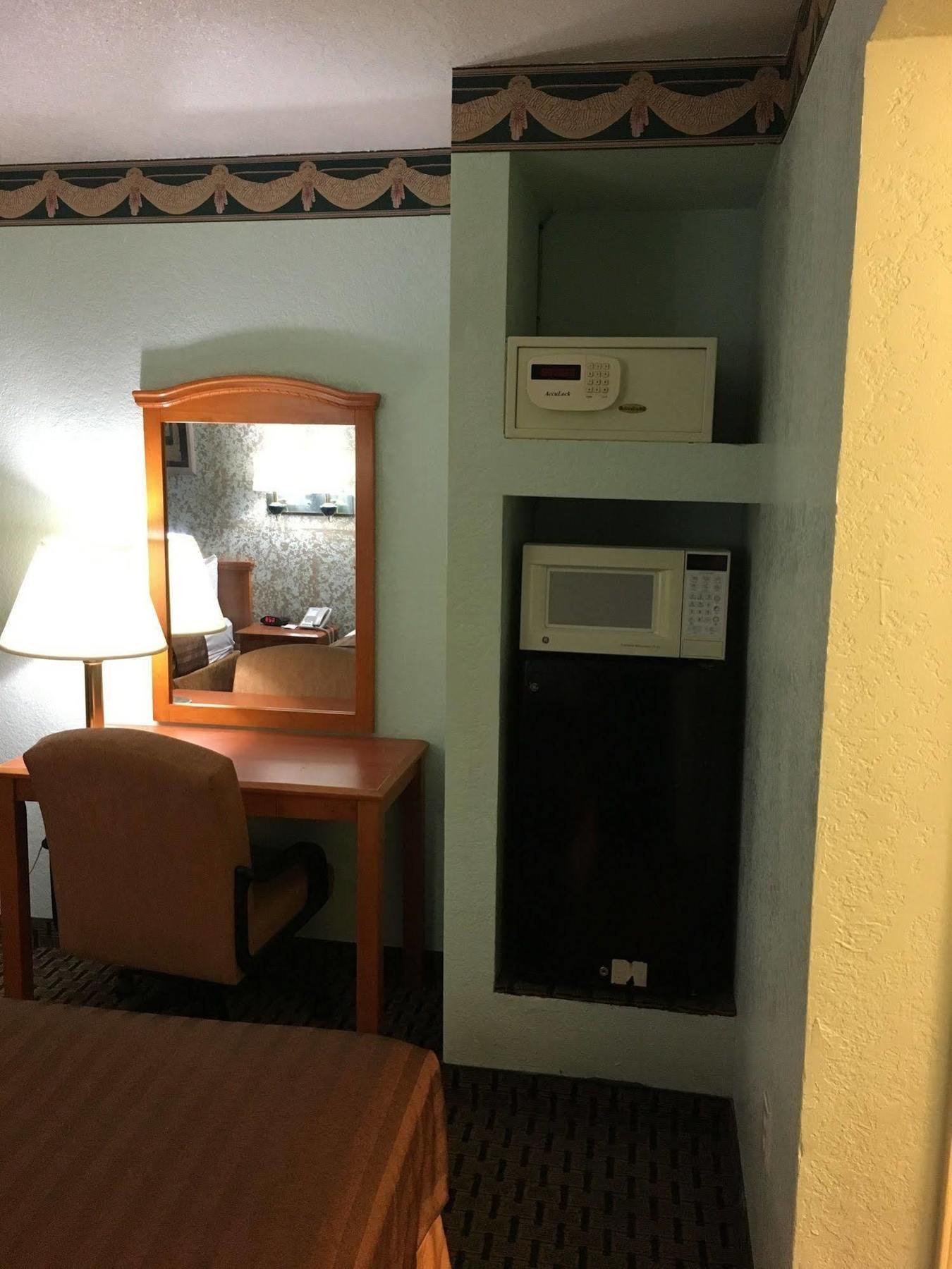 Econo Lodge Inn & Suites Near Lackland Afb San Antonio Exteriör bild